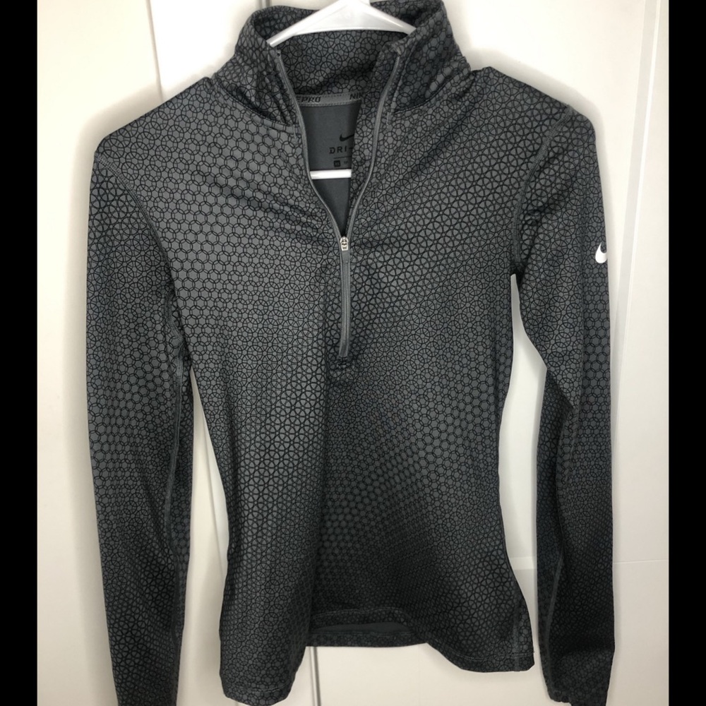 Nike Half-Zip Top XS